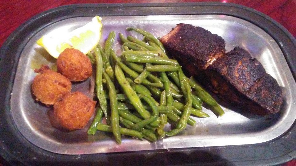 Blackened Mahi Mahi with Green Beans